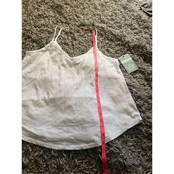 NWT Chaser Tank Top - Picture 2 of 7
